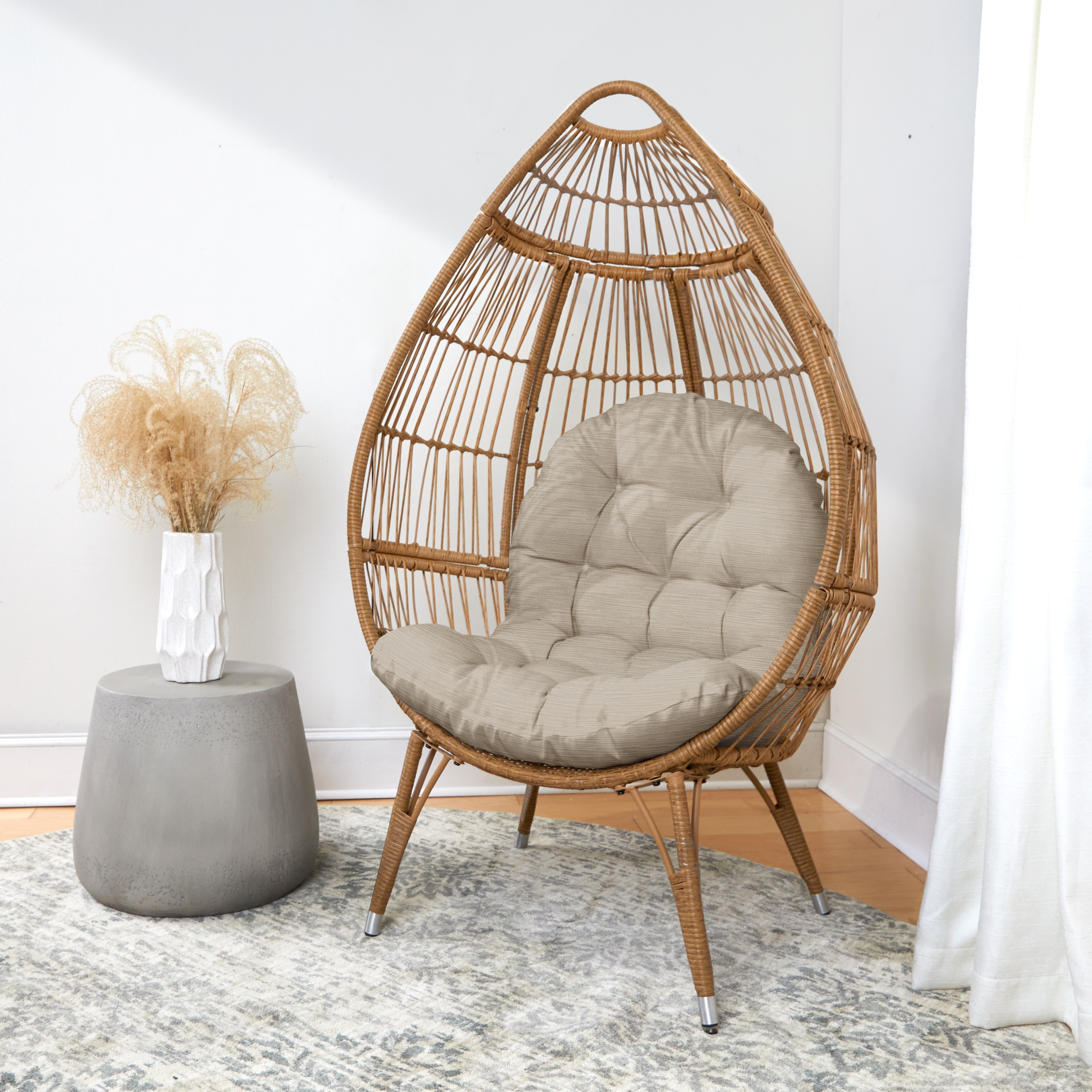 Round rattan deals cocoon chair